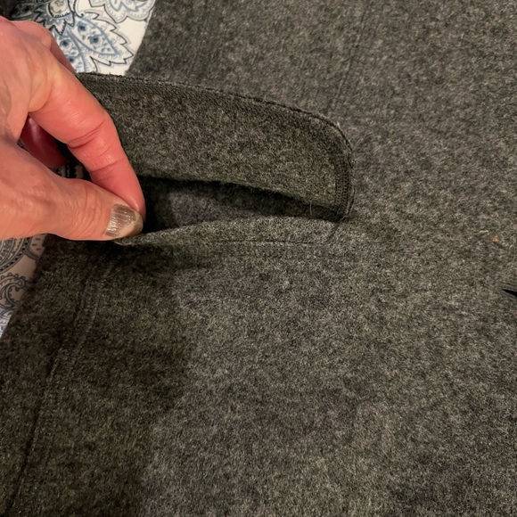 Talbots Unlined Wool/Nylon Gray Women’s Size 8 Jacket, excellent condition - Picture 4 of 11